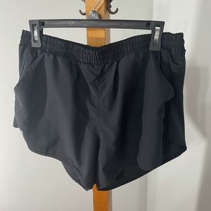 Large Black under armor shorts